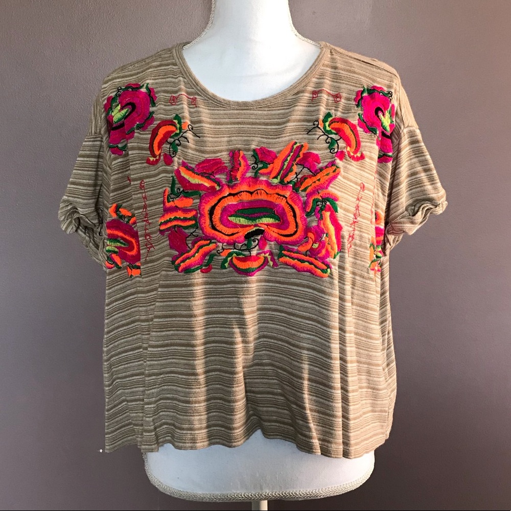 Free People Catalunya Tee in Mushroom Combo